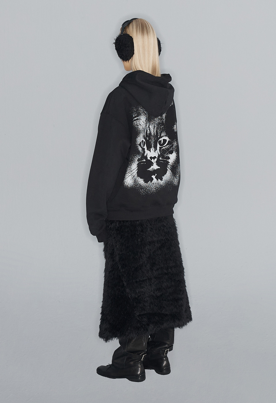 ☆韓国の人気☆【OPEN YY】☆SHAGGY FUR TRACK SKIR.T☆ SHAGGY FUR TRACK SKIRT, CREAM