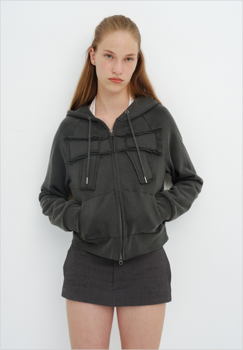 [CERRIC] BACK OPEN HALF TOP ☆送料込☆ 한섬 EQL