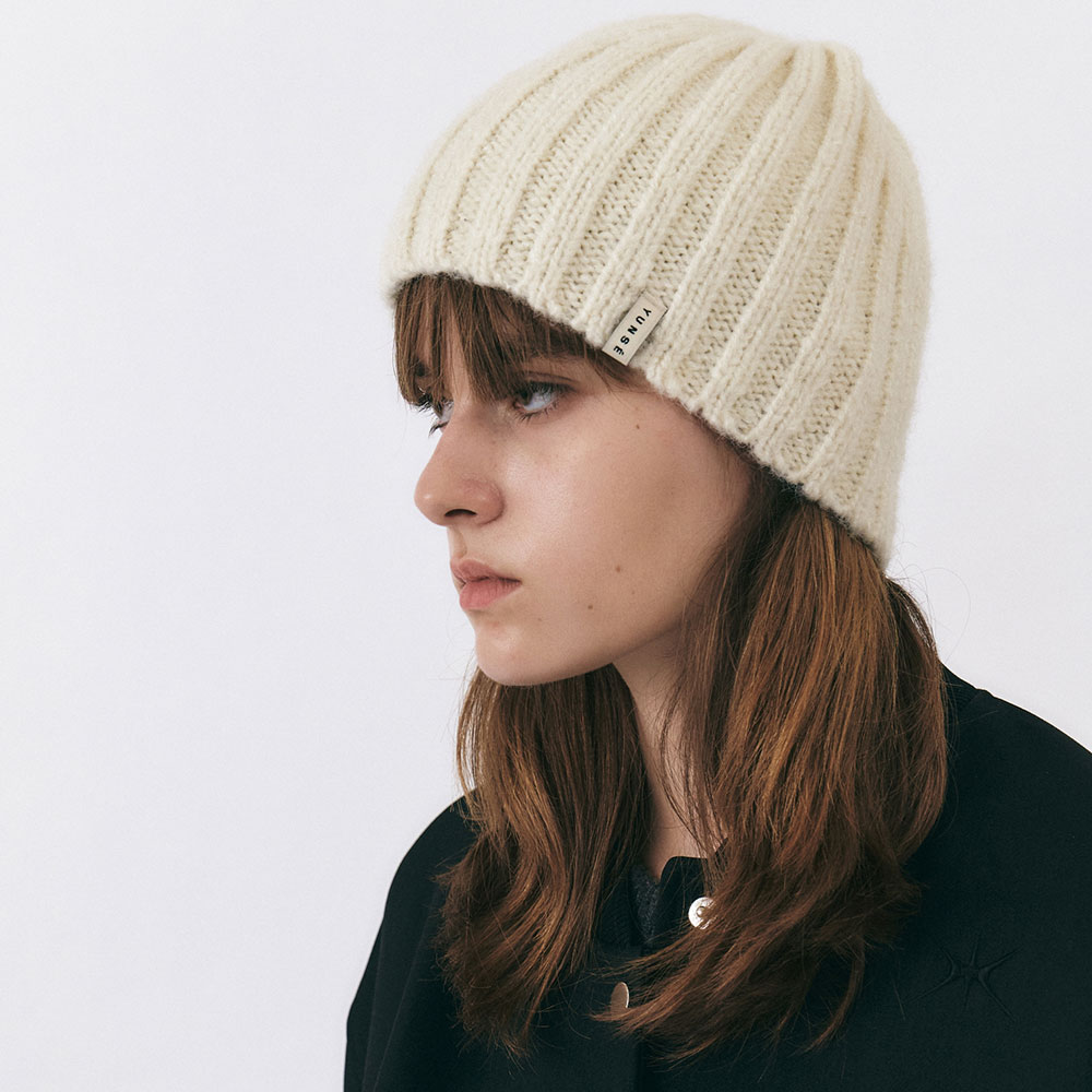 CERRIC WAVE PUNCHING BEANIE BROWN www.misforwomen.com