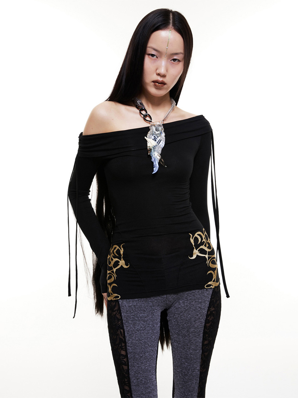 BADEE★韓国★人気★Off-Shoulder Glitter Long Sleeve 3色 Off-Shoulder Long Sleeve Top CG329 - Korean Women's Fashion