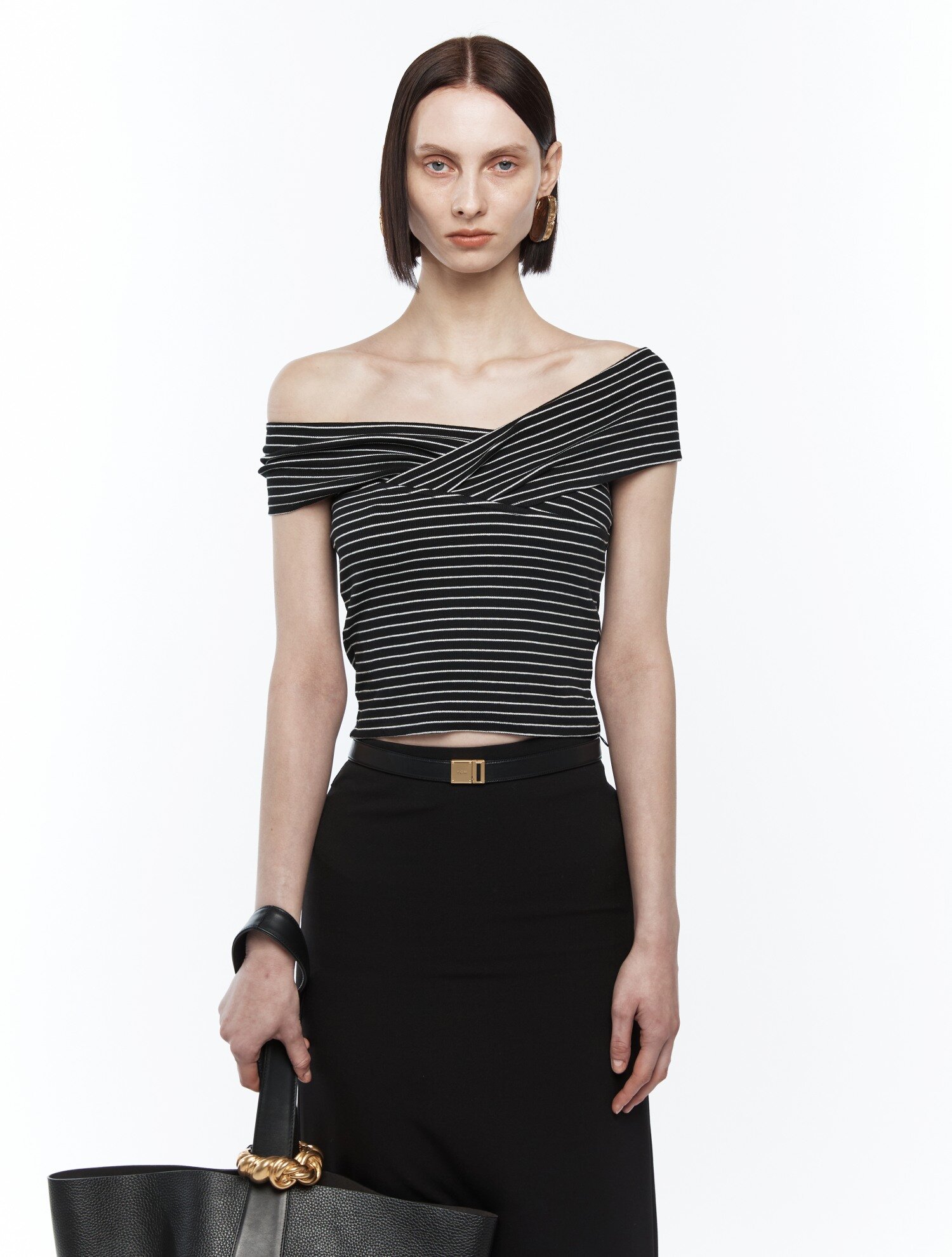 【WOOHWA】COLD SHOULDER SHIRRING TOP WOOHWA (ウーファ) - コールドショルダーシャーリングトップ
