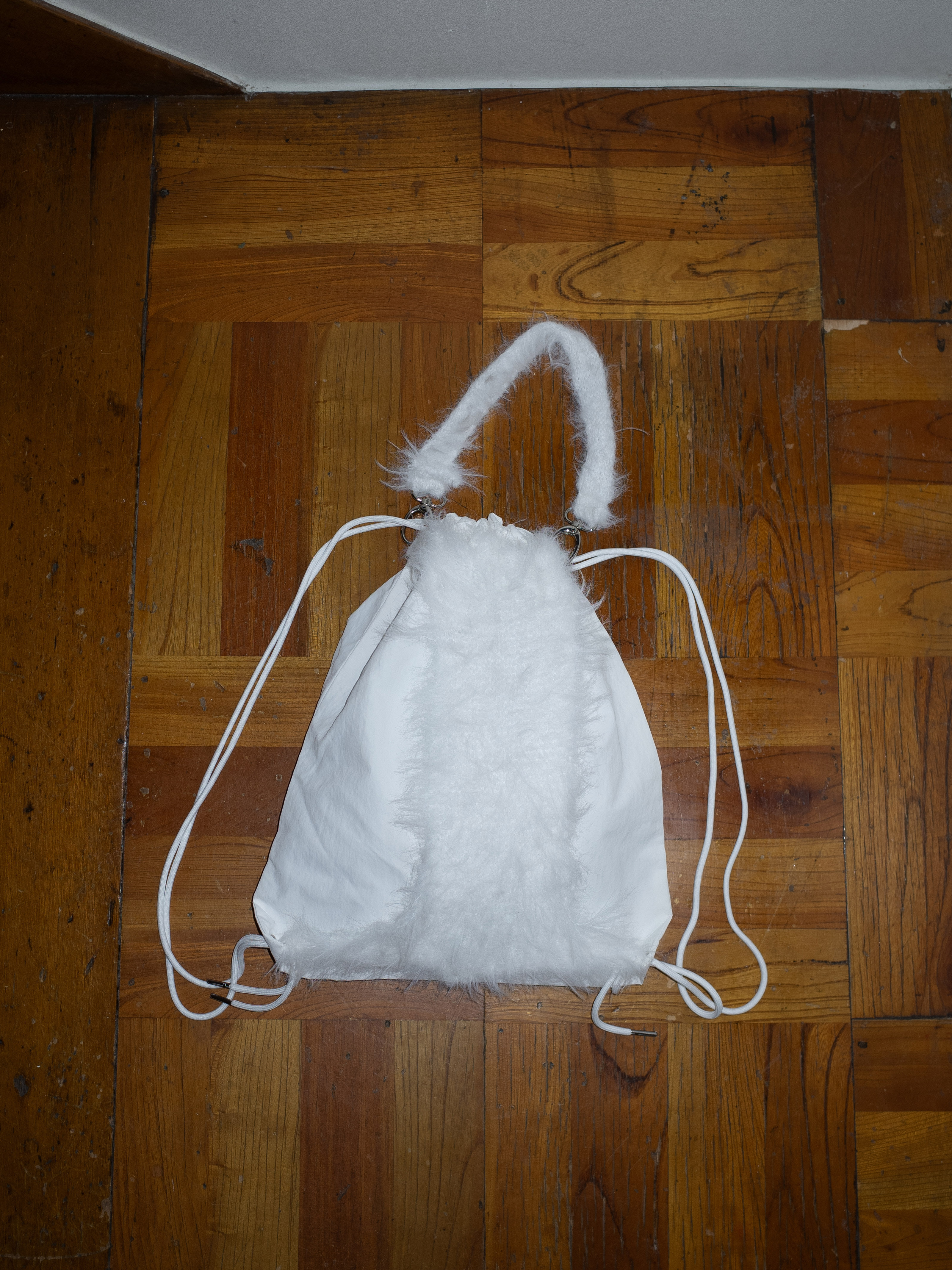 【ONSKA】韓国発! FLUFFY 3-WAY BAG 2色 送関込 한섬 EQL