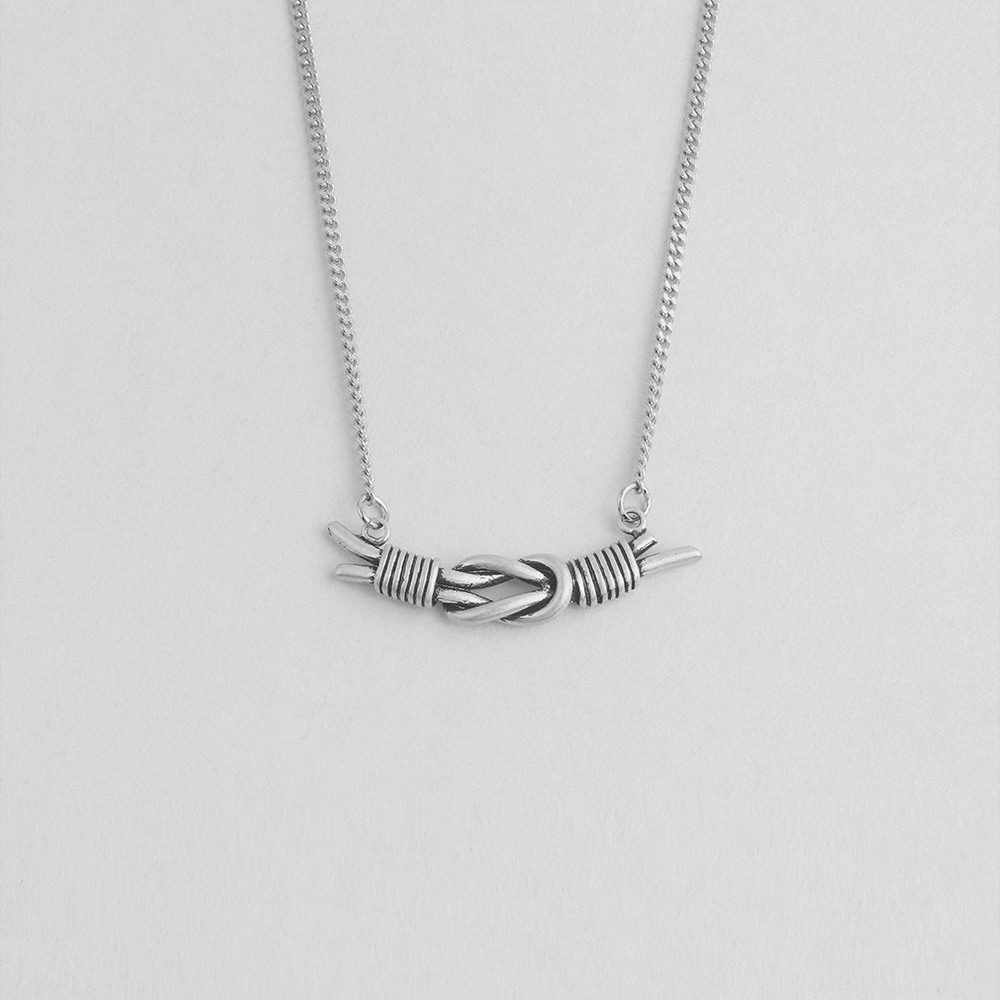 ネックレス・ペンダント QUARQOR 5512 NECKLACE NECKLACE - QUARQOR