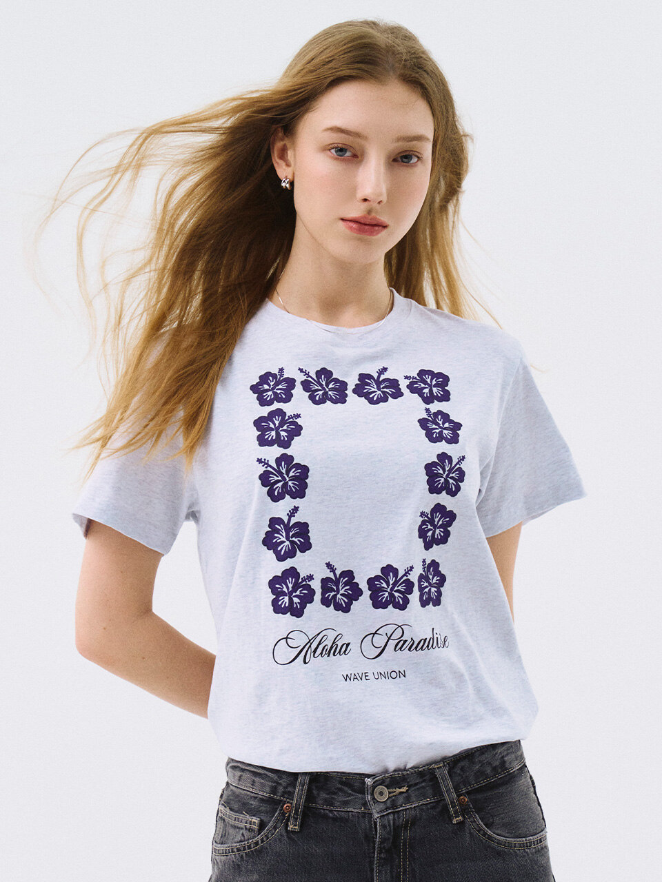 WAVE UNION★Stockholm mono T-shirt white blue 半袖Tシャツ 別注】＜WAVE UNION＞フットボール ロゴ Tシャツ