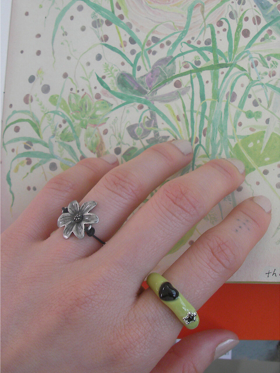 [韓国人気ジュエリー] nff plump heart ring-olive plump heart ring-olive - nff