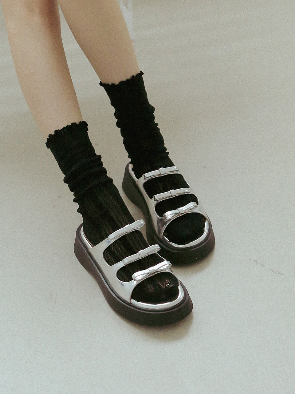 フラットシューズ ^fri fla^ ljh7026 Platform ribbon maryjane 2colors 50059096 710763393_6.jpg