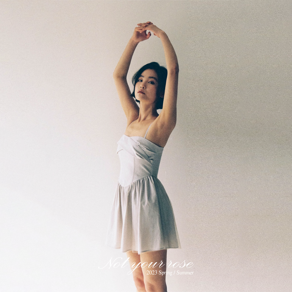 NOT YOUR ROSE ♥ Frill midi dress / 追跡付 MUSINSA | NOT YOUR ROSE Frill Midi Dress (Black)