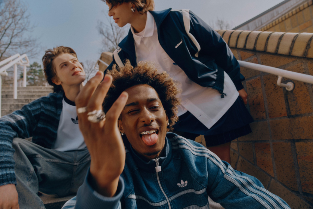 韓国限定✨ adidas GRAND COURT MULE 23.5cm 韓国限定✨激レア♡ adidas